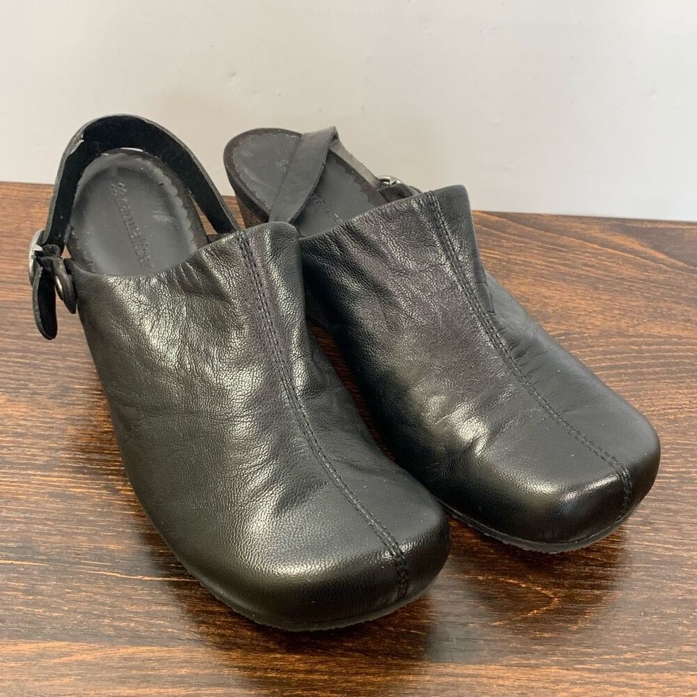 Naturalizer Women’s Back Buckle Strap Leather Leola Wedge Sandals Black Size 8.5